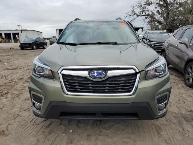  SUBARU FORESTER 2019 Зеленый