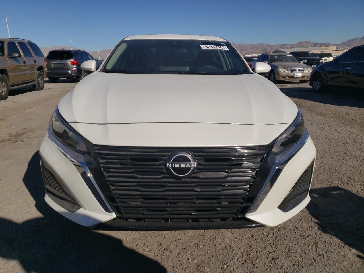 2024 Nissan Altima - Image 5