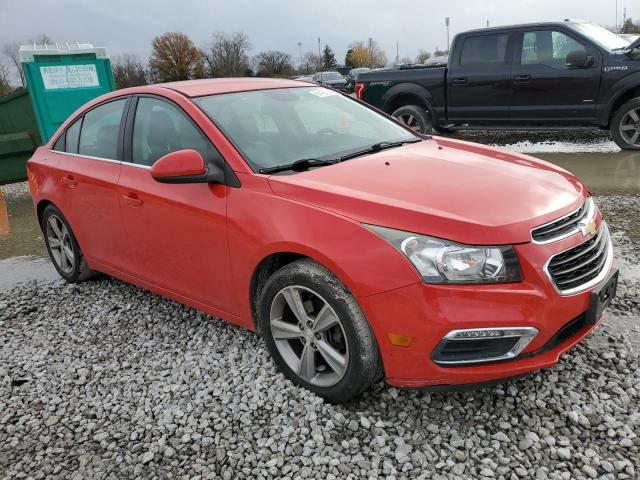  CHEVROLET CRUZE 2015 Czerwony