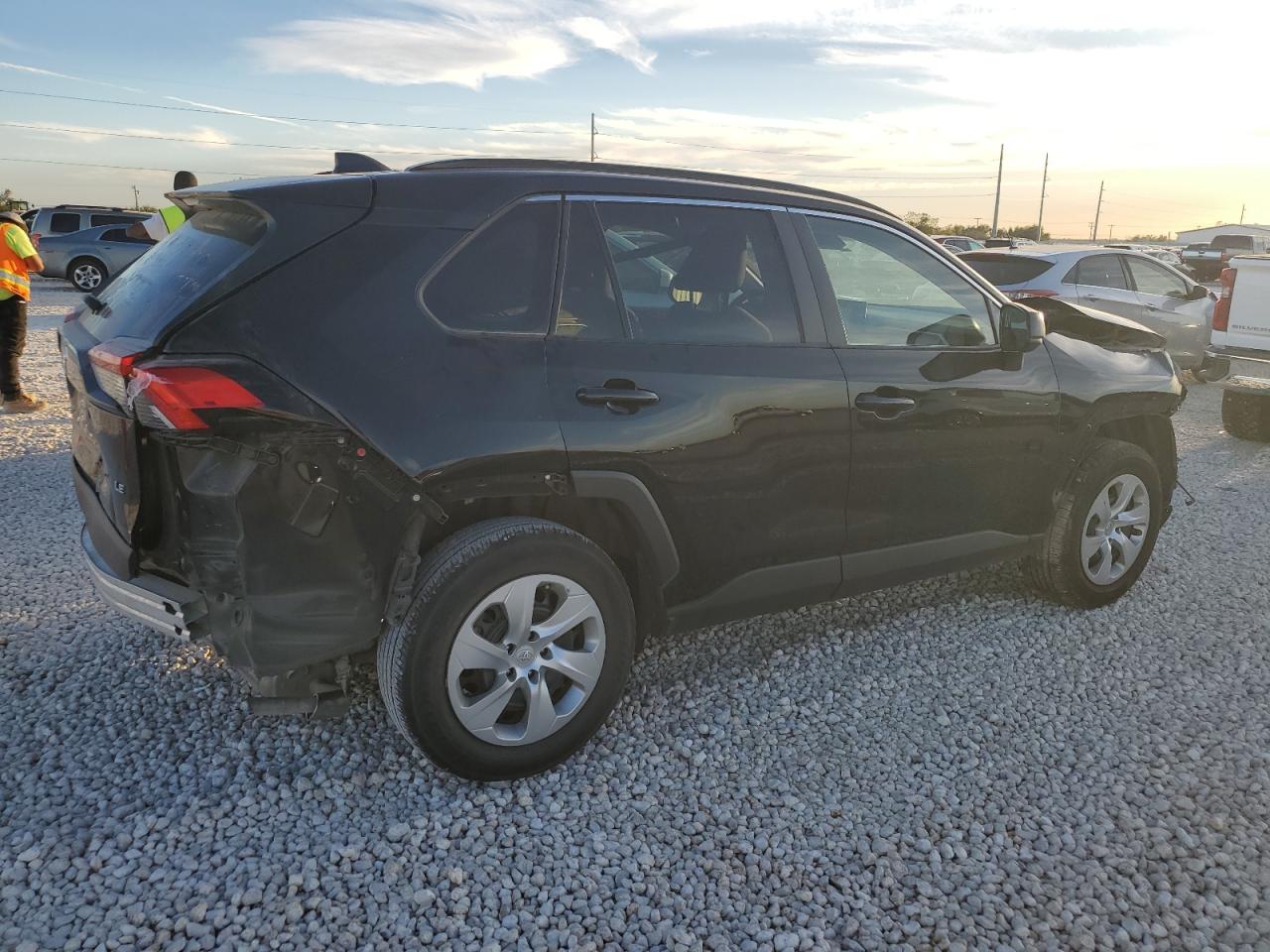 2021 Toyota RAV 4 - Image 3