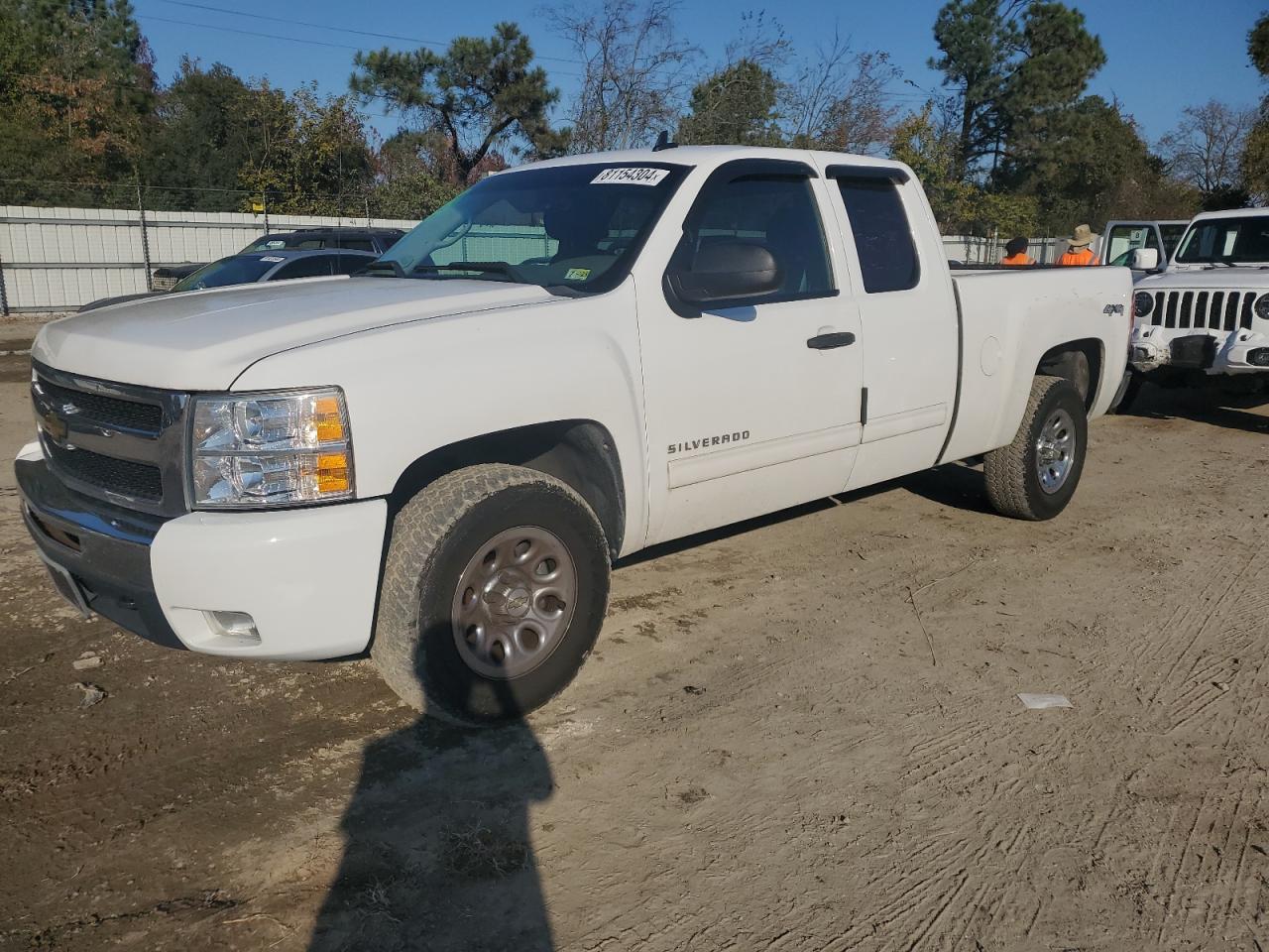 2010 Chevrolet Silverado - Image 1