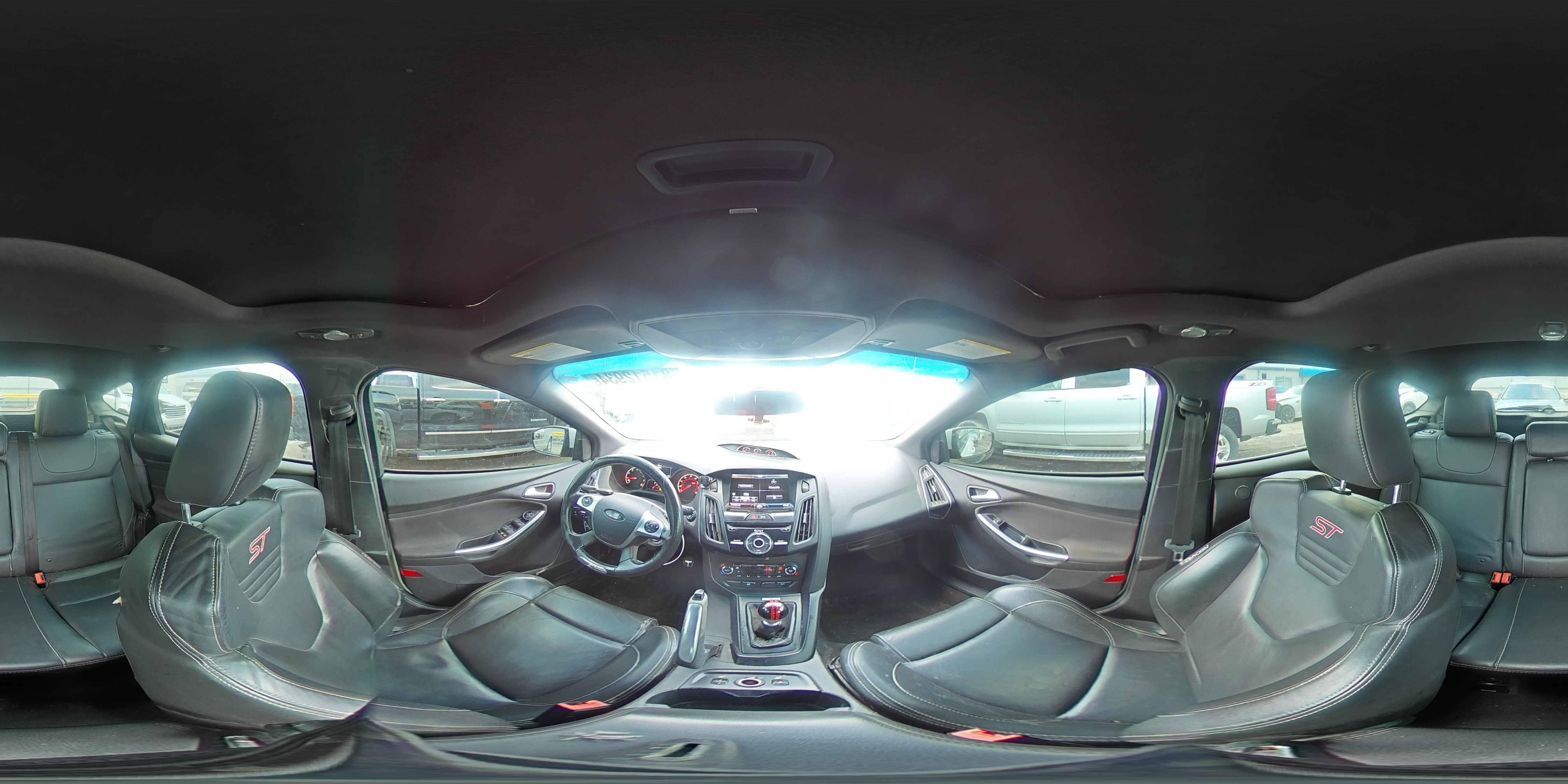 2014 Ford Focus - Image 13