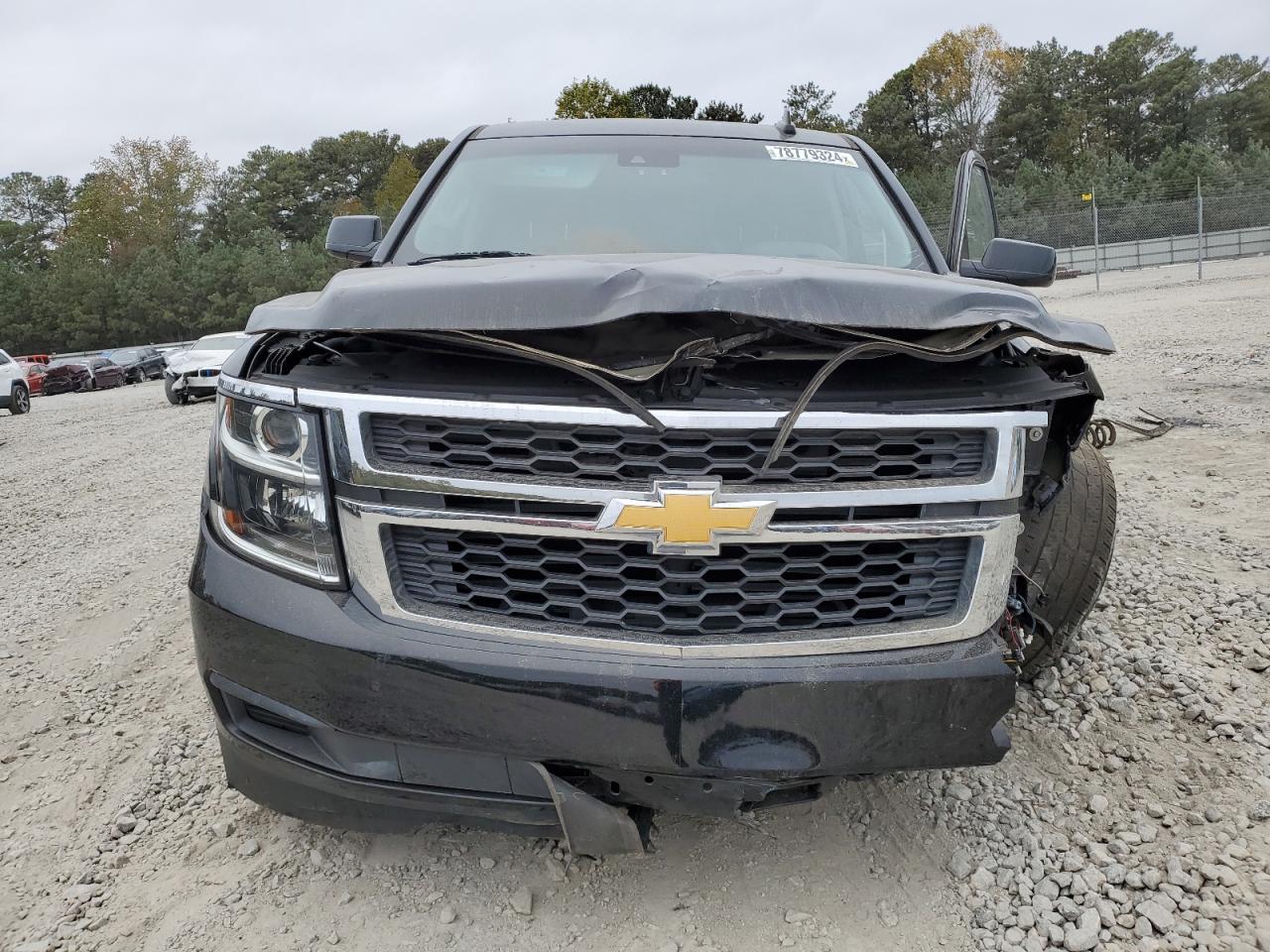 2018 Chevrolet Suburban - Image 5