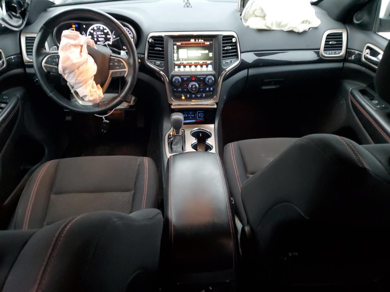 2016 Jeep Grand Cherokee - Image 8