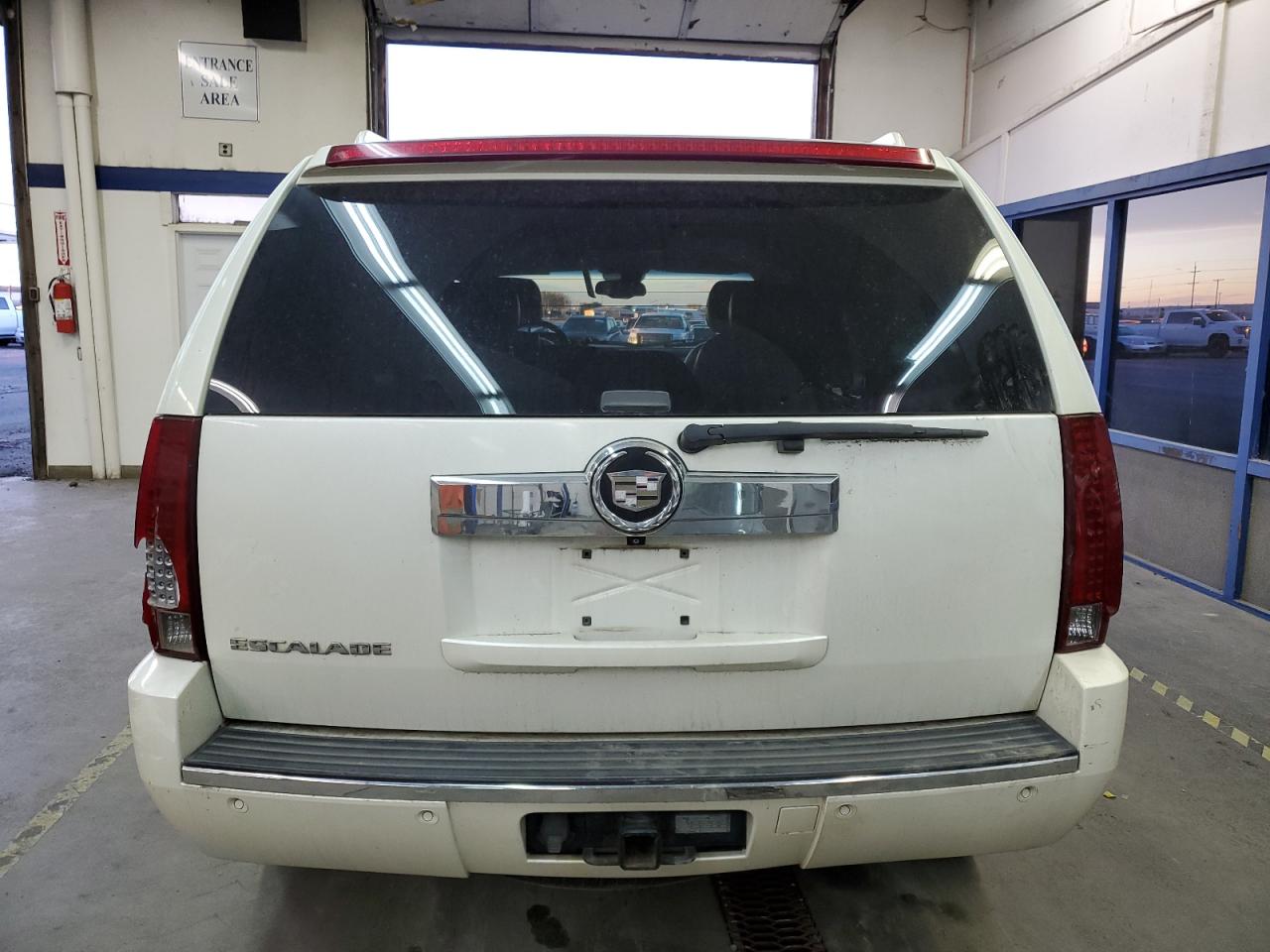 2007 Cadillac Escalade Luxury VIN: 1GYFK63857R227595 Lot: 80269354