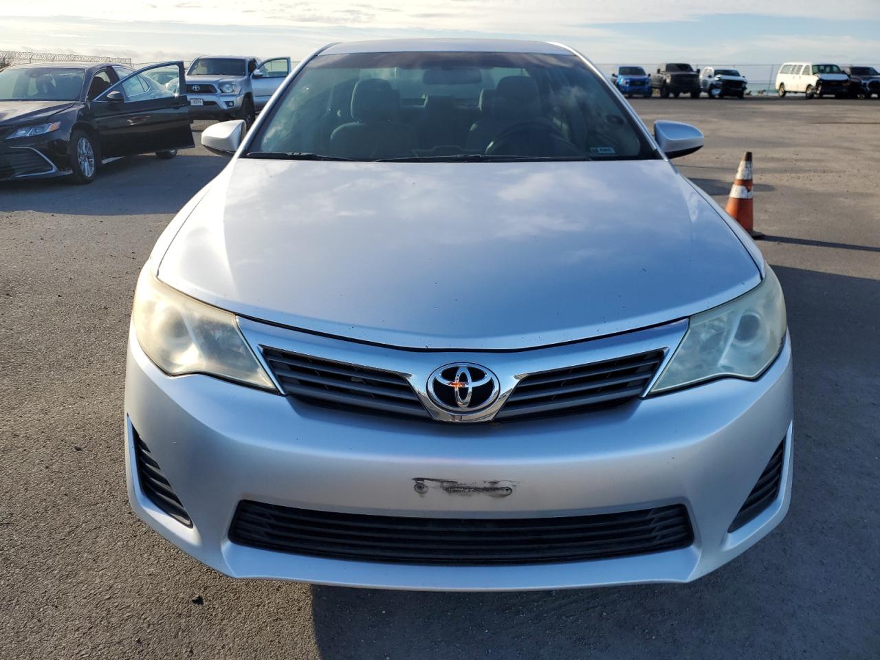 VIN 4T1BF1FK1DU716101 2013 TOYOTA CAMRY no.5