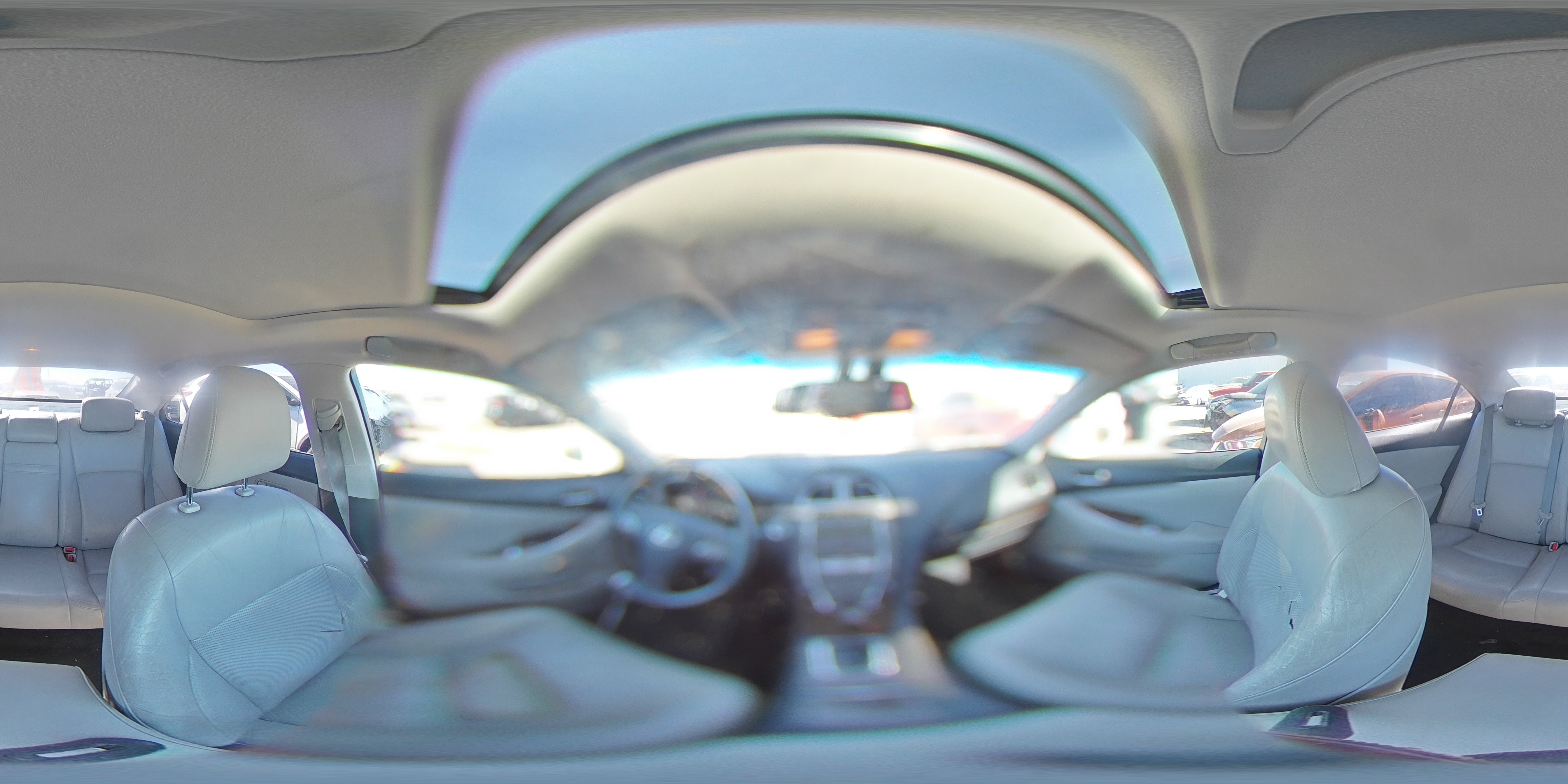 2010 Lexus ES - Image 13