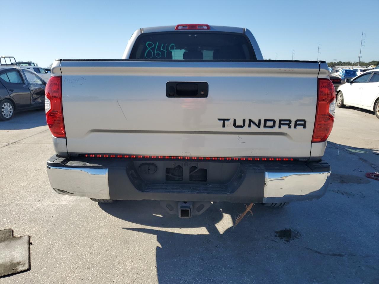 VIN 5TFFY5F18JX242785 2018 TOYOTA TUNDRA no.6