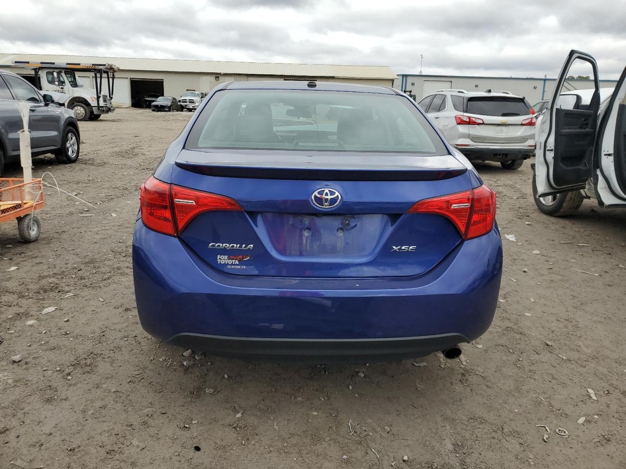 VIN 2T1BURHE6JC122239 2018 TOYOTA COROLLA no.6