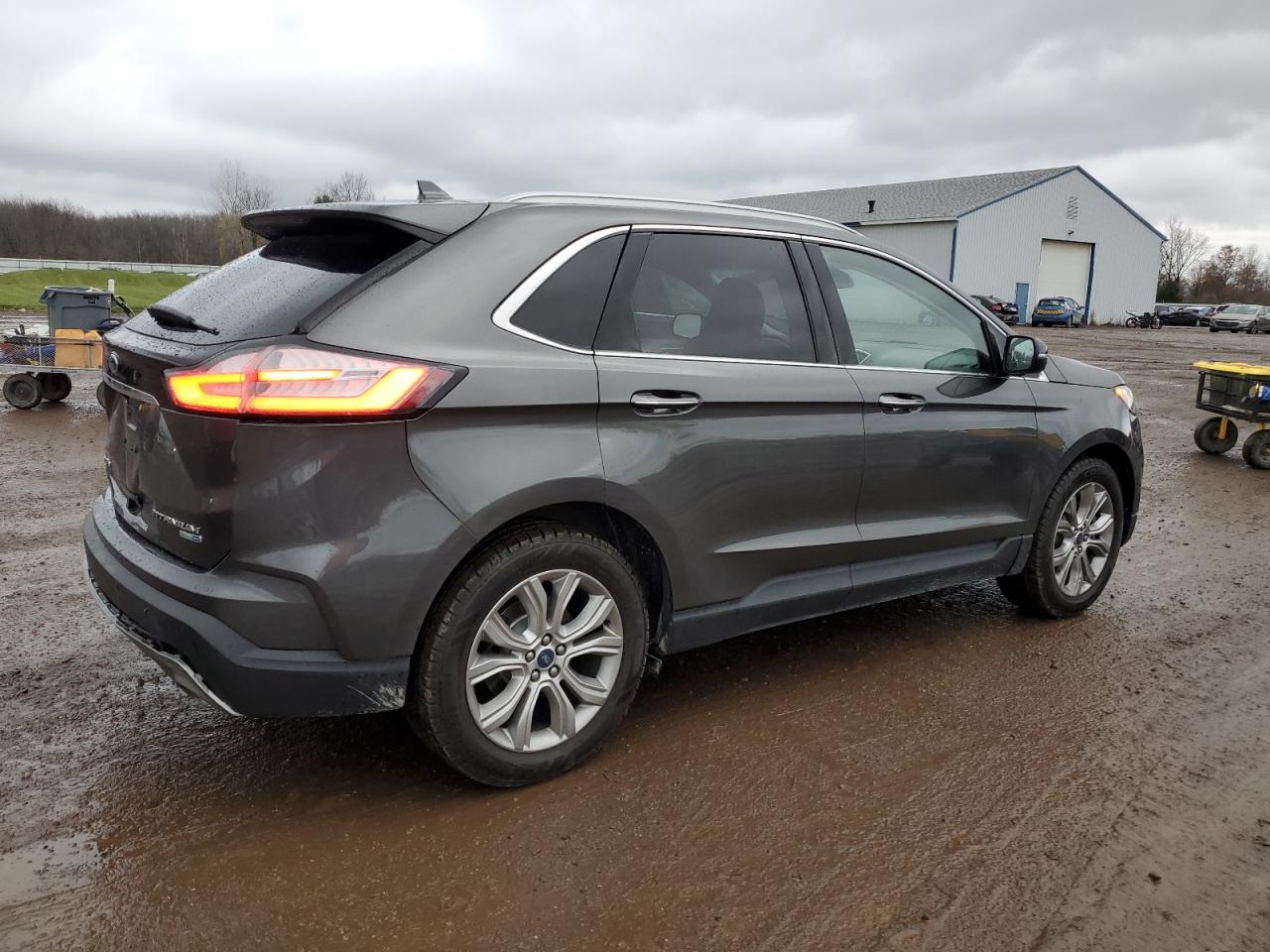 2019 Ford Edge - Image 3