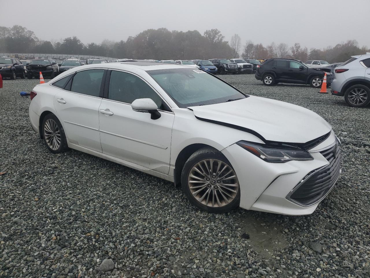 VIN 4T1BZ1FB7KU031802 2019 TOYOTA AVALON no.4