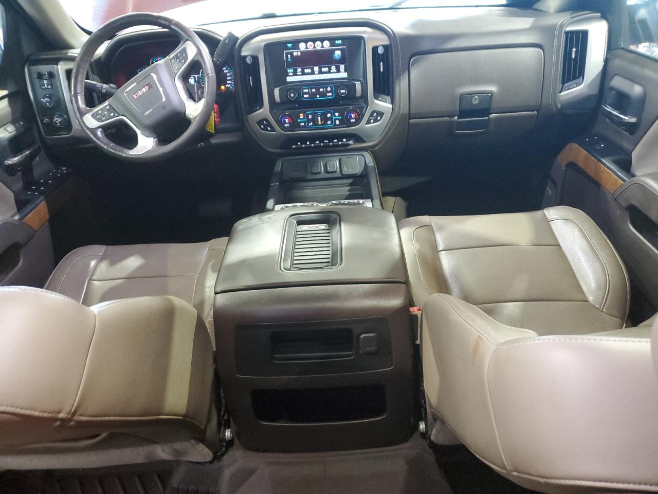 2018 GMC Sierra - Image 8