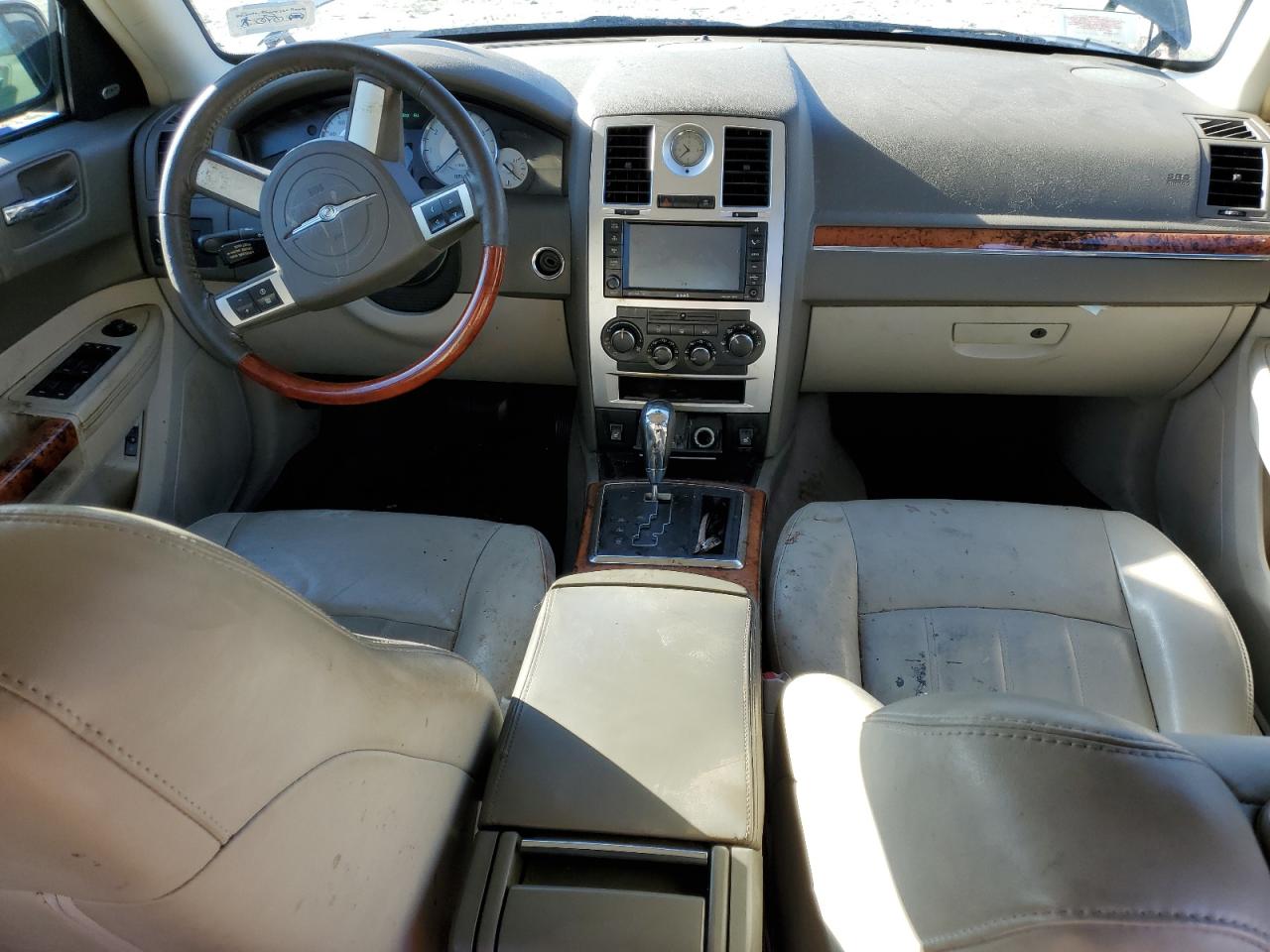 2008 Chrysler 300 - Image 8