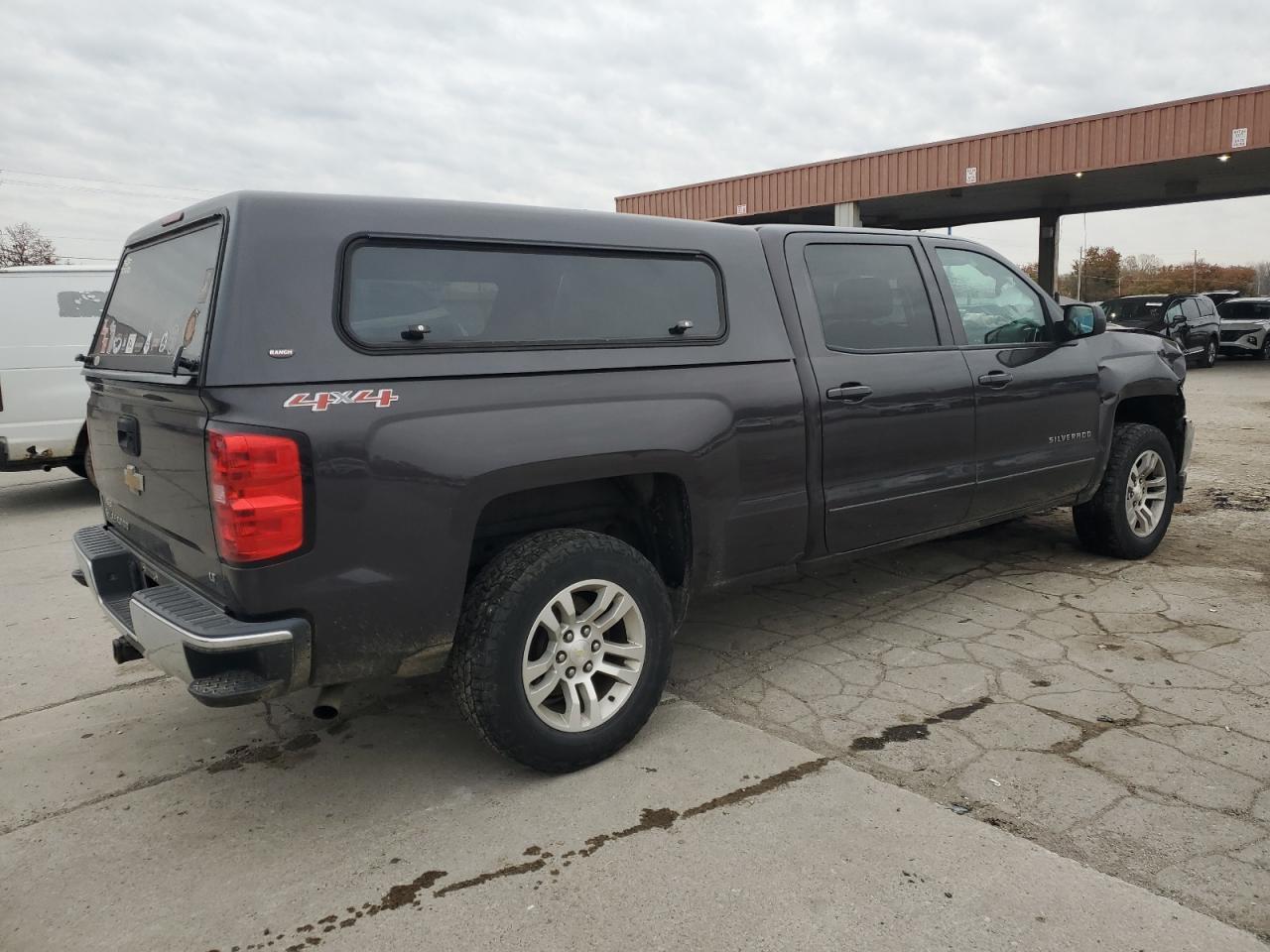 2016 Chevrolet Silverado - Image 3