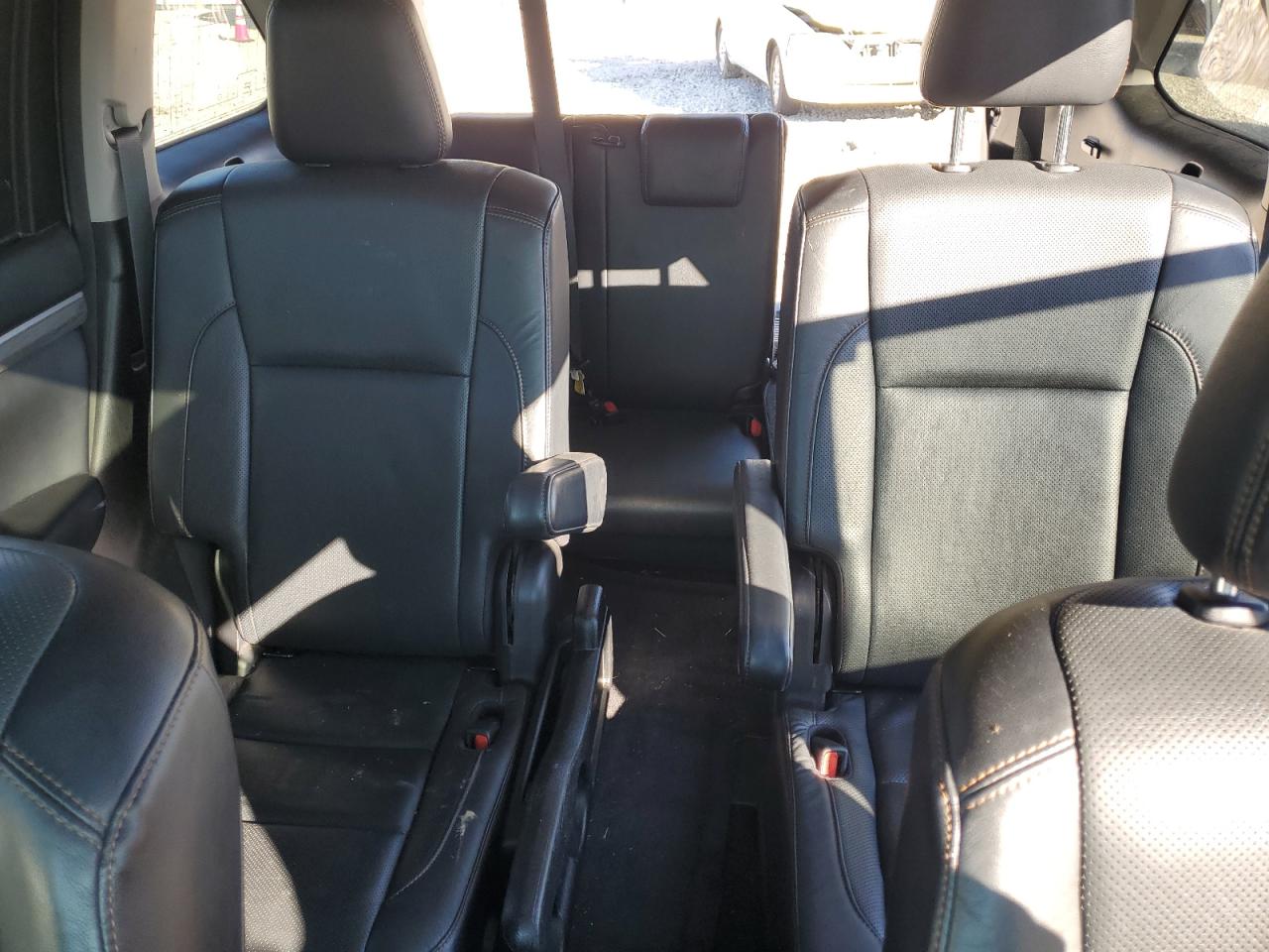 2017 Toyota Highlander - Image 10