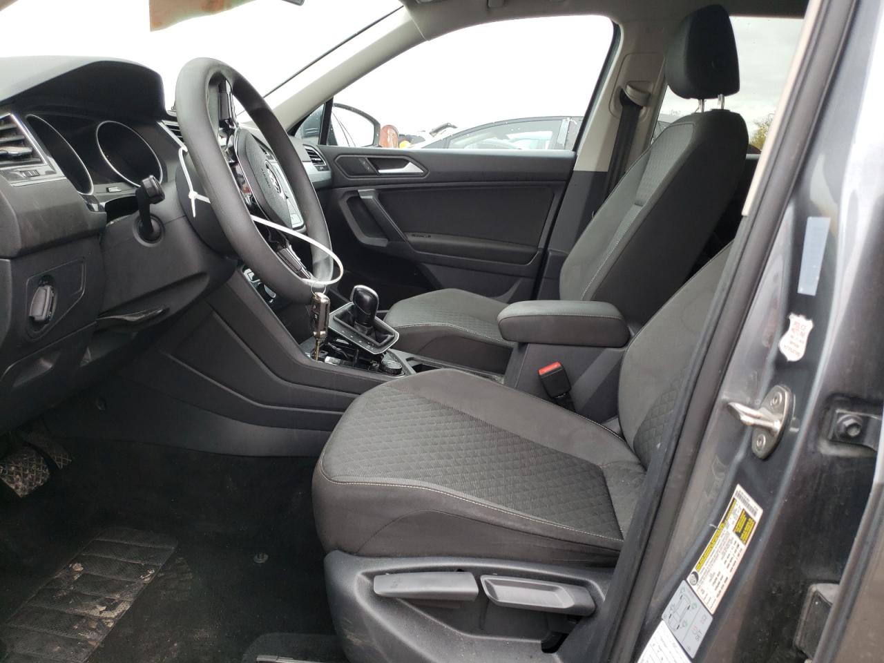 2021 Volkswagen Tiguan - Image 7