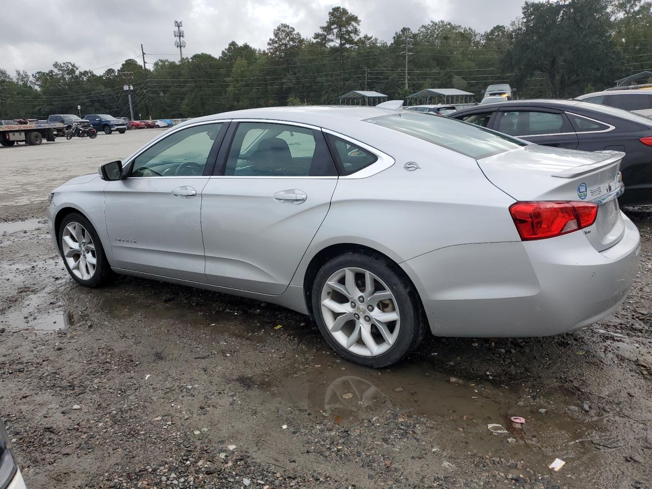 2015 Chevrolet Impala - Image 2