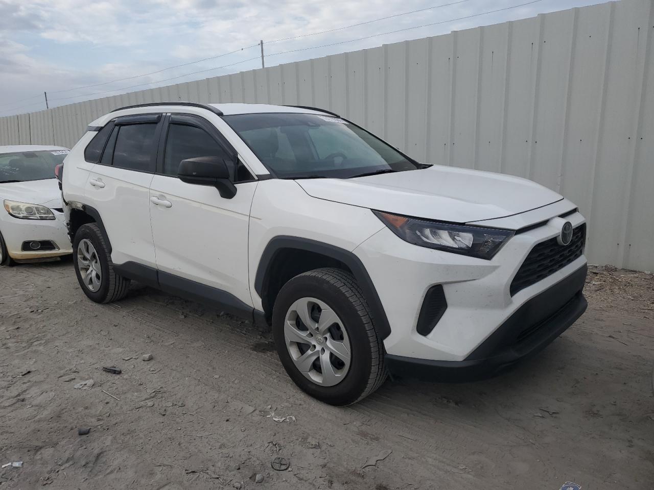 2020 Toyota RAV 4 - Image 4