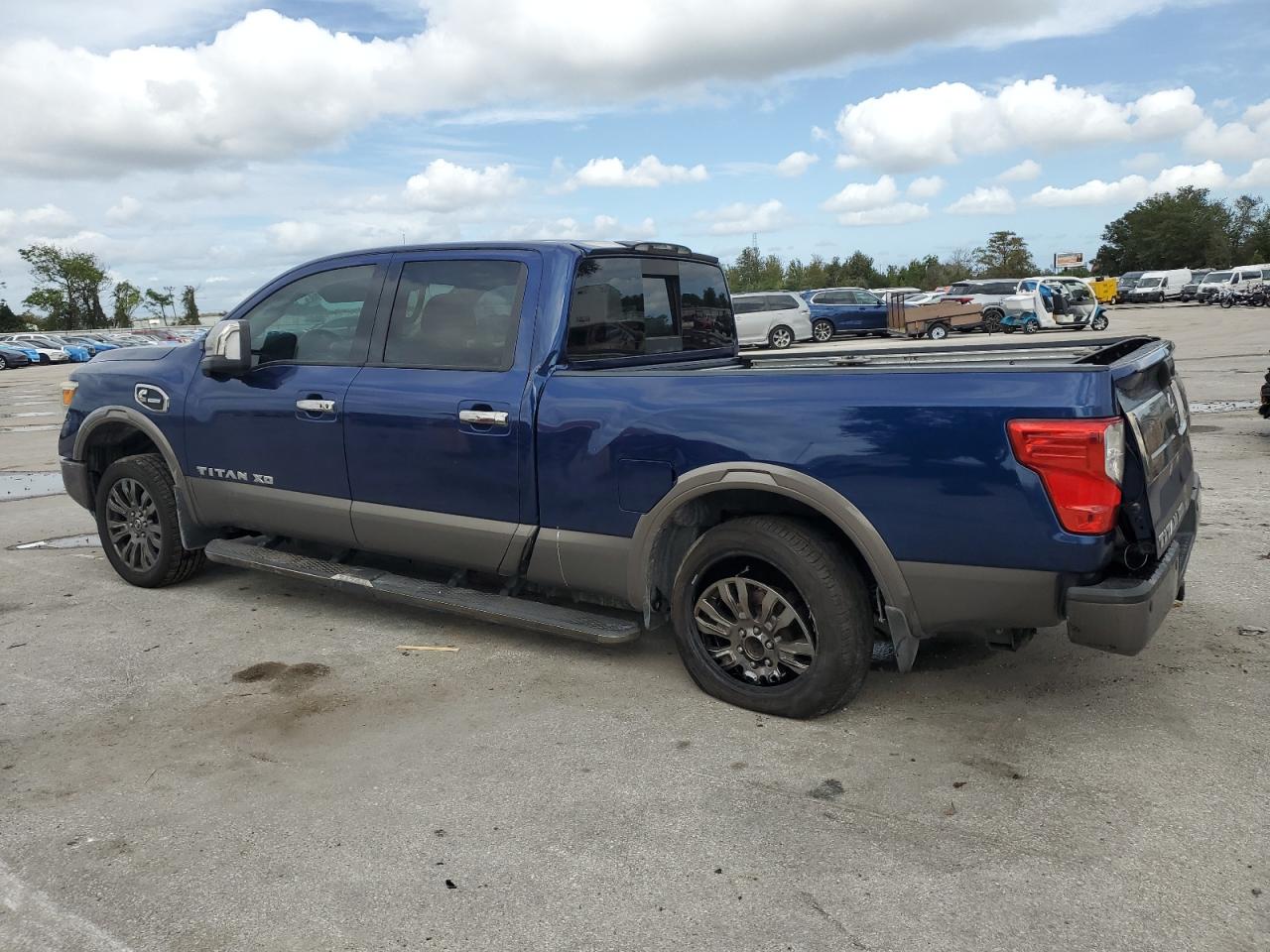 2016 Nissan Titan - Image 2