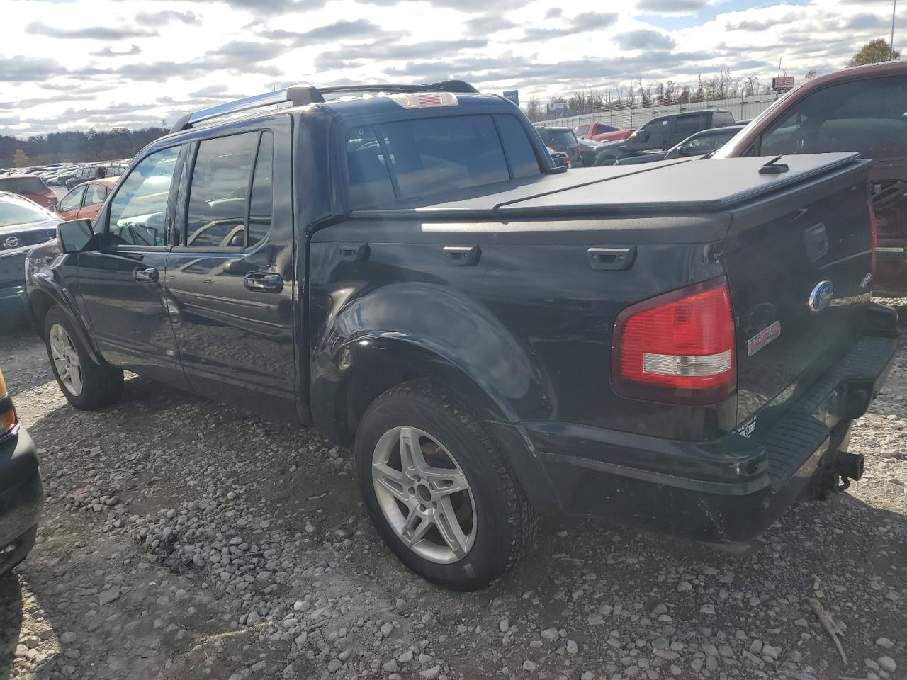 2008 Ford Explorer - Image 2