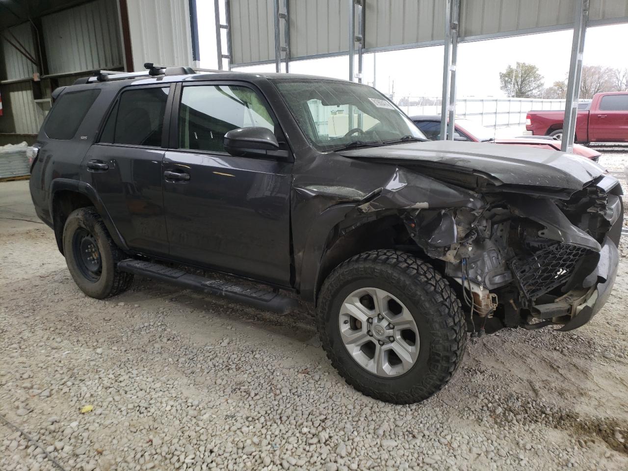 VIN JTEBU5JR9K5664290 2019 TOYOTA 4RUNNER no.4