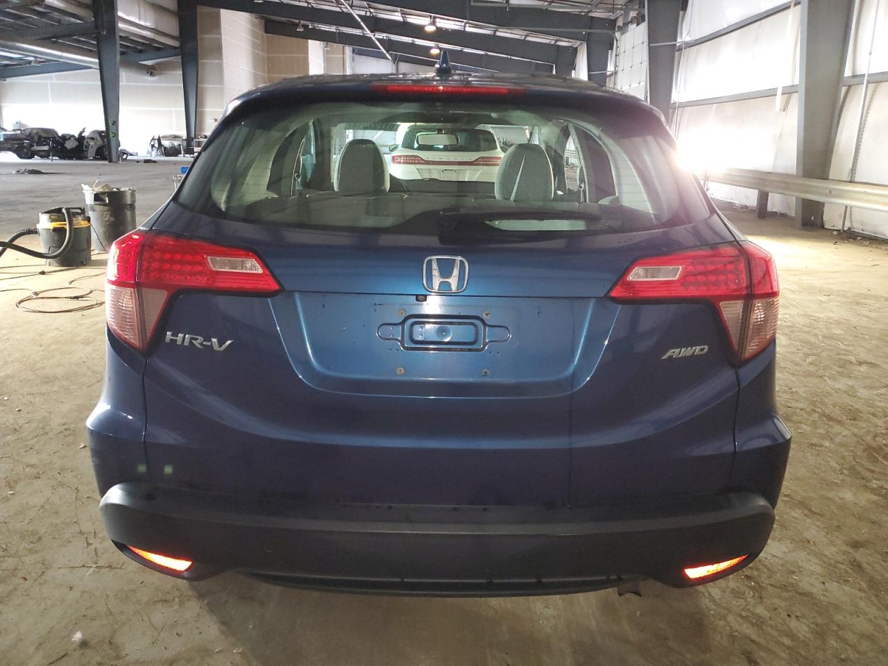 2016 Honda Hr-V Lx VIN: 3CZRU6H38GM712495 Lot: 81292514