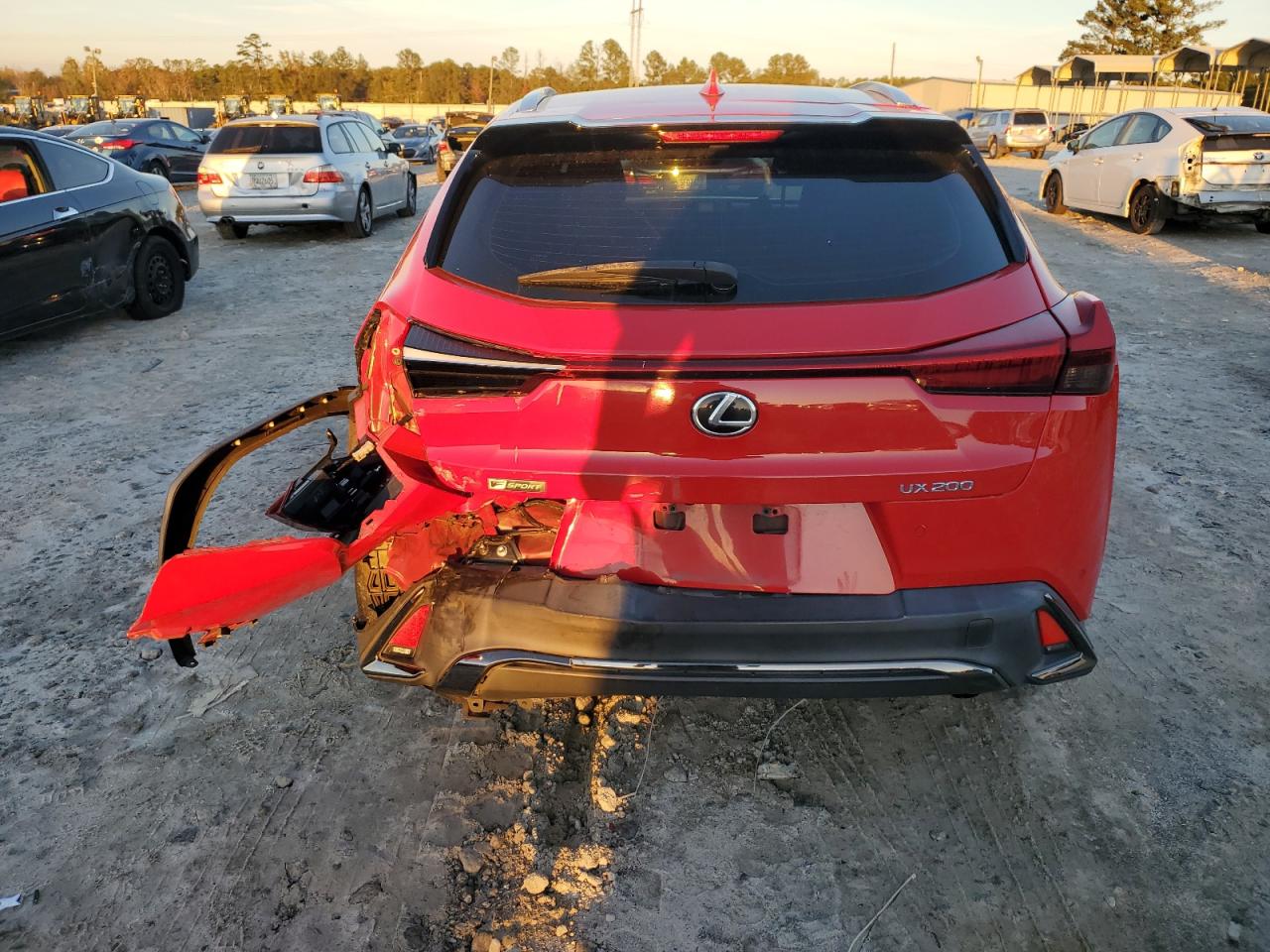 VIN JTHY3JBHXK2001469 2019 LEXUS UX 200 no.6