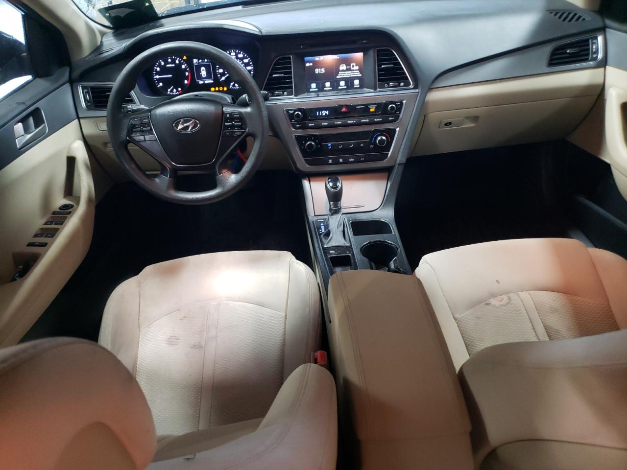 2017 Hyundai Sonata - Image 8