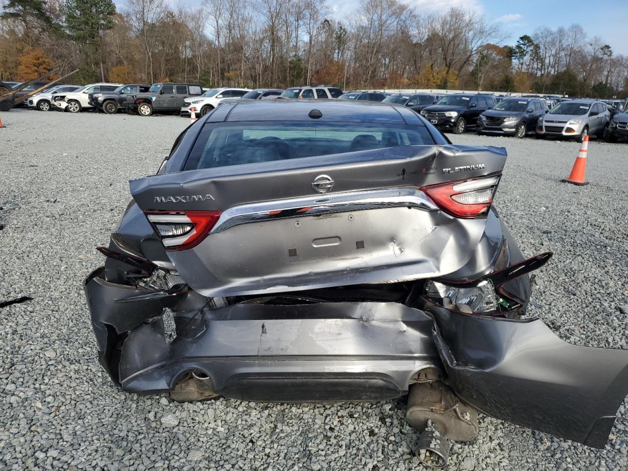 2016 Nissan Maxima - Image 6