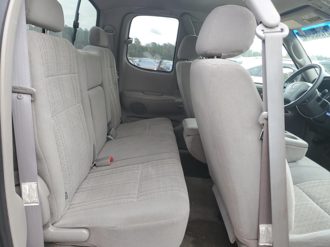 2003 Toyota Tundra - Image 10