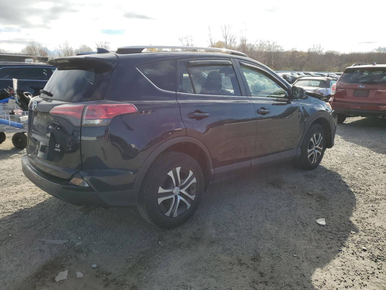 2017 Toyota RAV 4 - Image 3