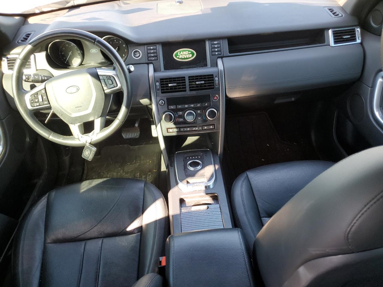 2019 Land Rover Discovery - Image 8