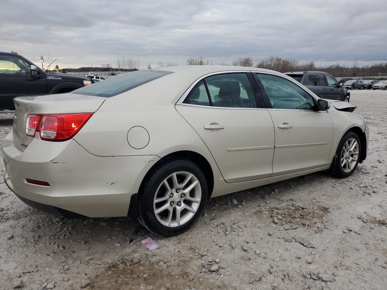 2014 Chevrolet Malibu - Image 3