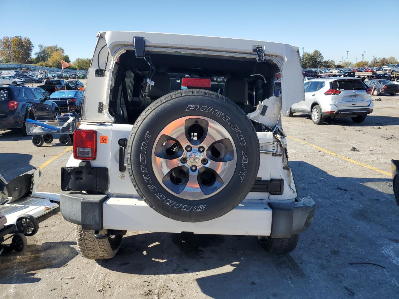 2016 Jeep Wrangler - Image 6