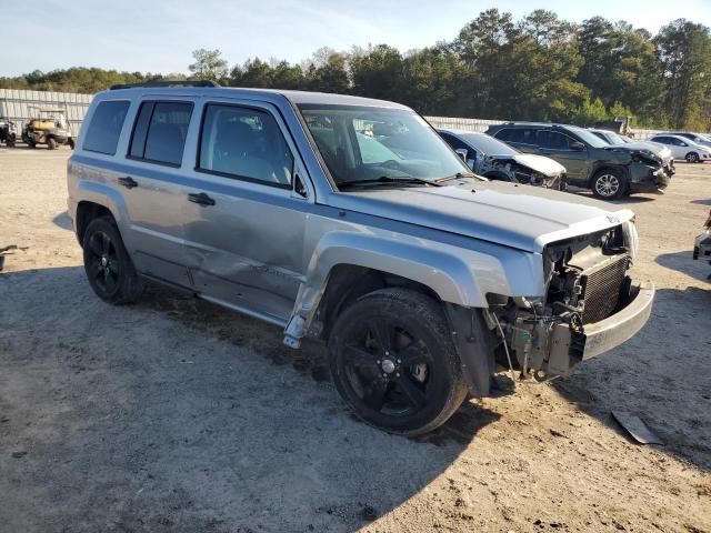  JEEP PATRIOT 2016 Srebrny