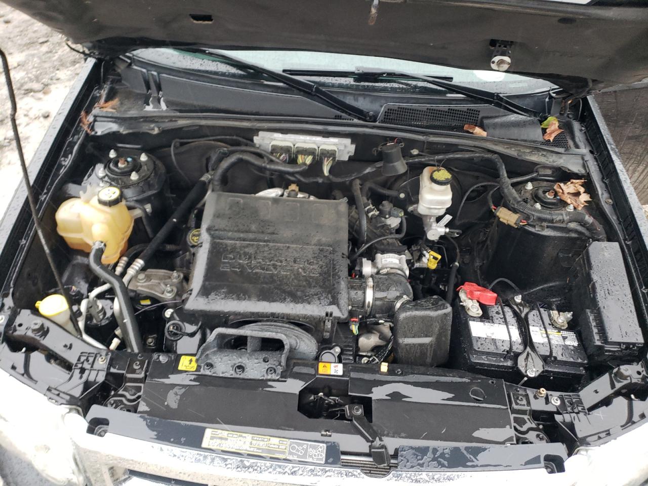 2011 Ford Escape - Image 13