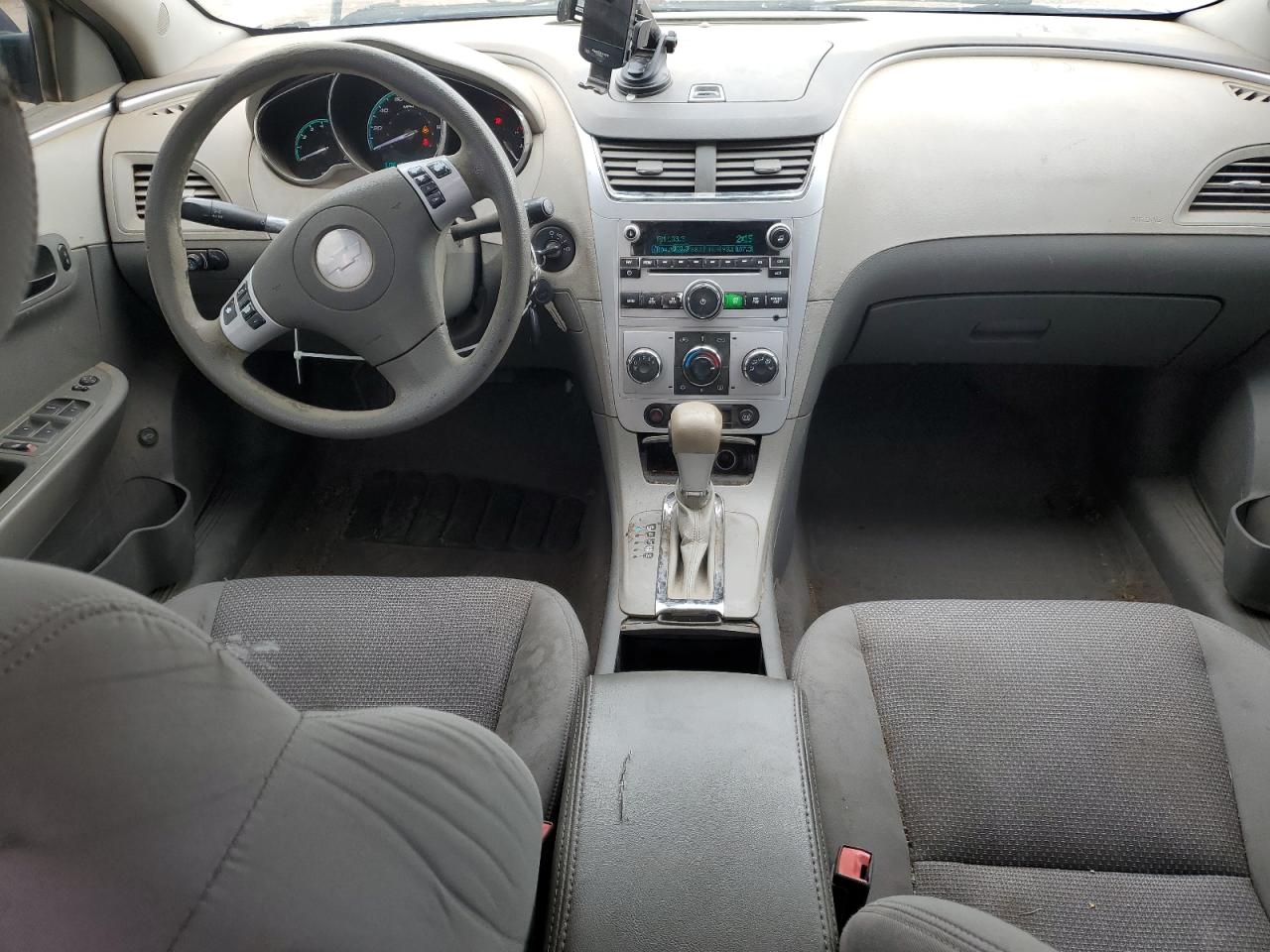 2011 Chevrolet Malibu - Image 8