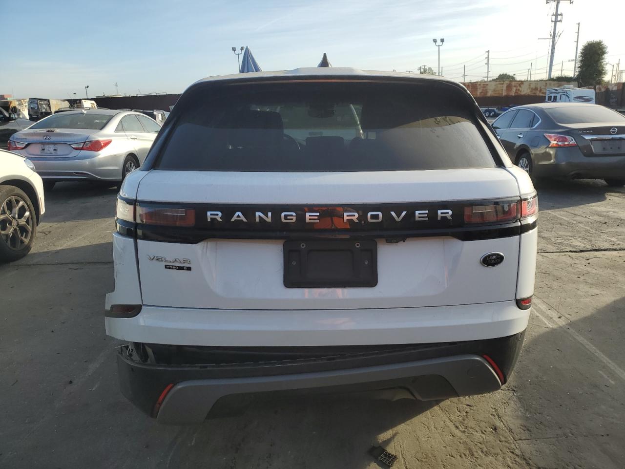 2018 Land Rover Range Rover - Image 6