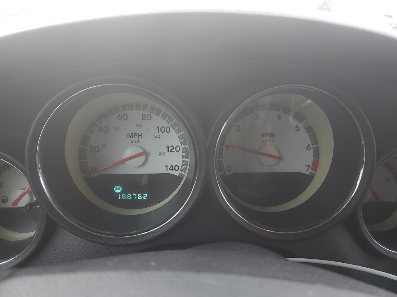 2010 Dodge Charger - Image 9