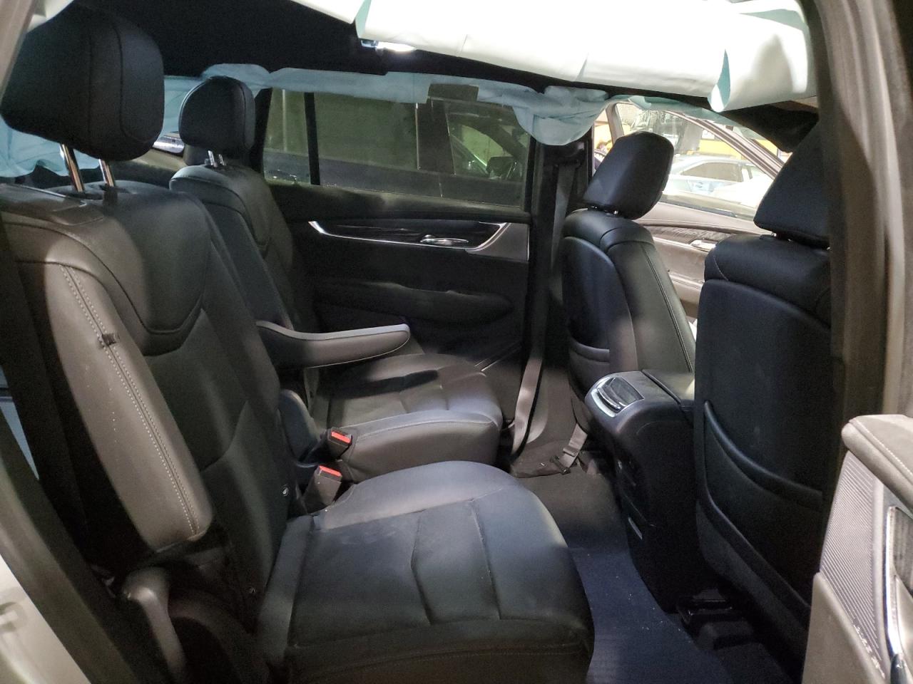 2020 Cadillac XT6 - Image 11