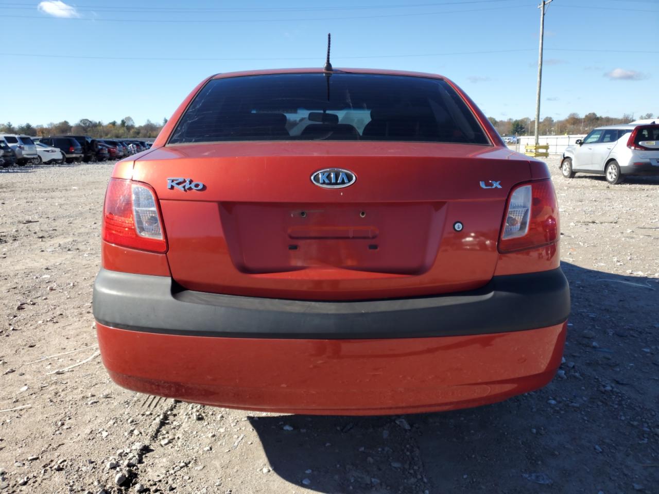 2008 Kia Rio Base VIN: KNADE123886341992 Lot: 79214054