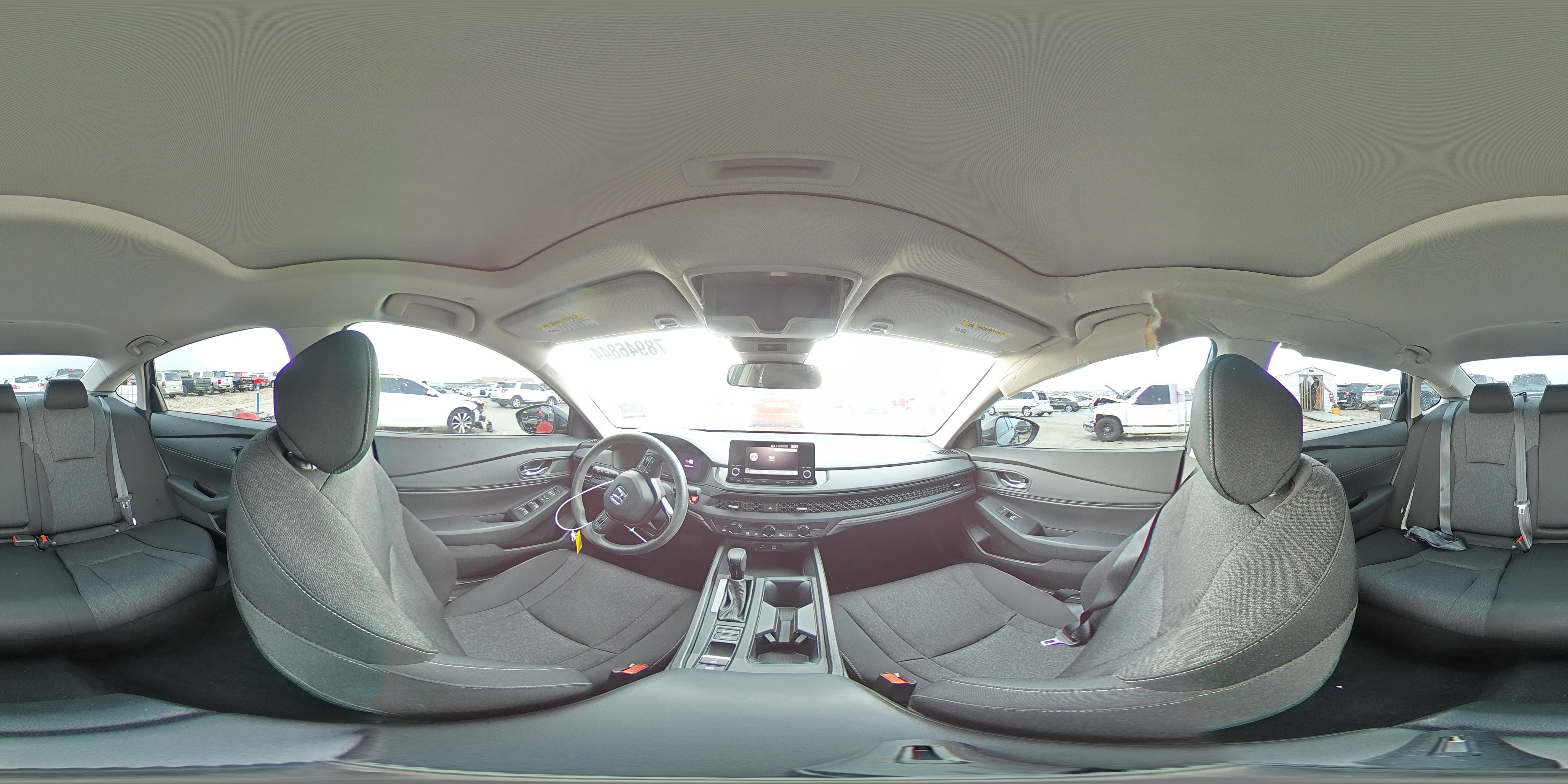 2023 Honda Accord - Image 15