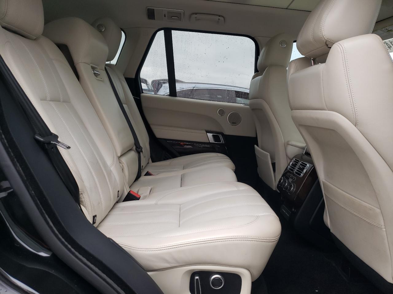 2017 Land Rover Range Rover - Image 11