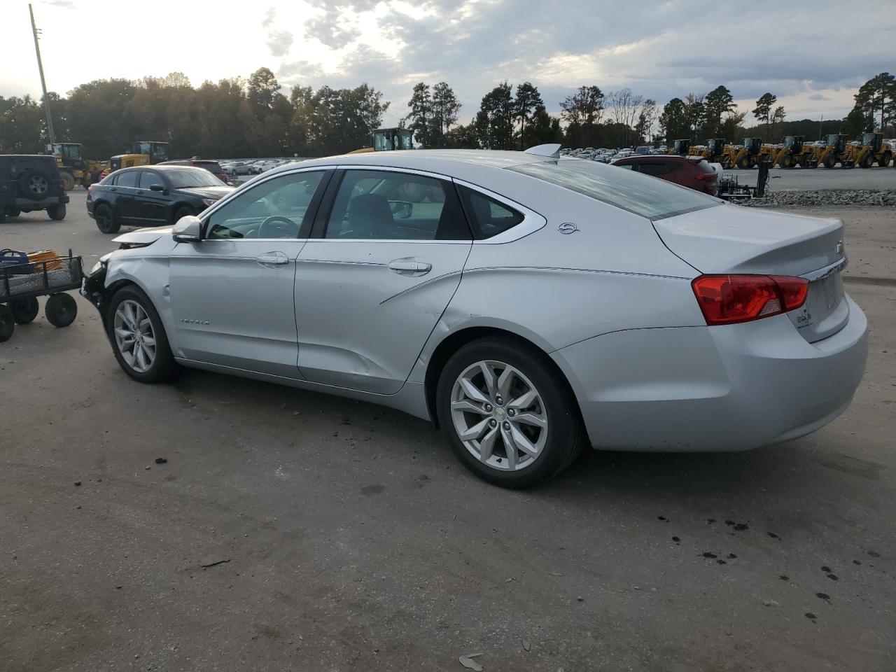 2018 Chevrolet Impala - Image 2