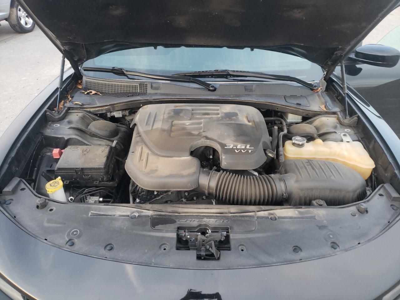 2019 Dodge Charger - Image 13