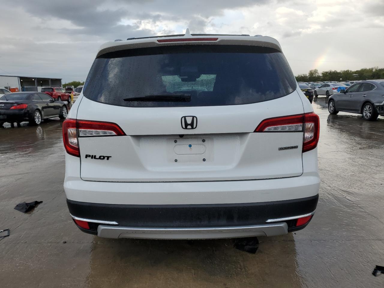 2022 Honda Pilot Touring VIN: 5FNYF5H65NB028473 Lot: 79005424