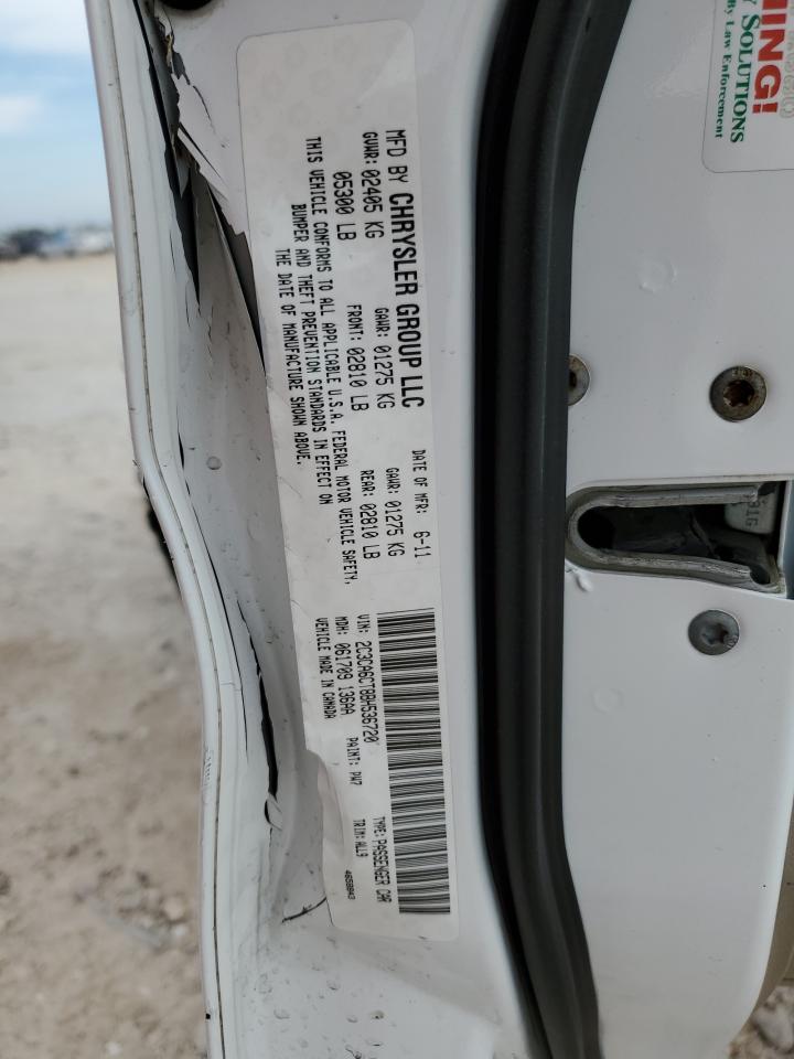 2011 Chrysler 300 - Image 13