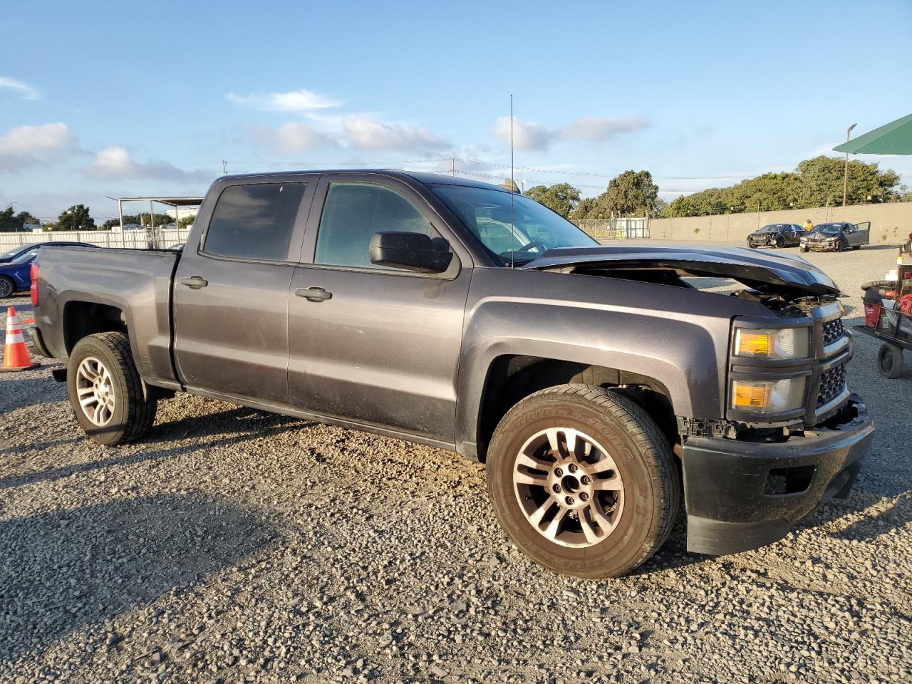 2015 Chevrolet Silverado - Image 4