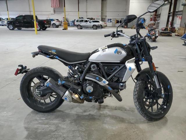 2024 Ducati Scrambler Icon