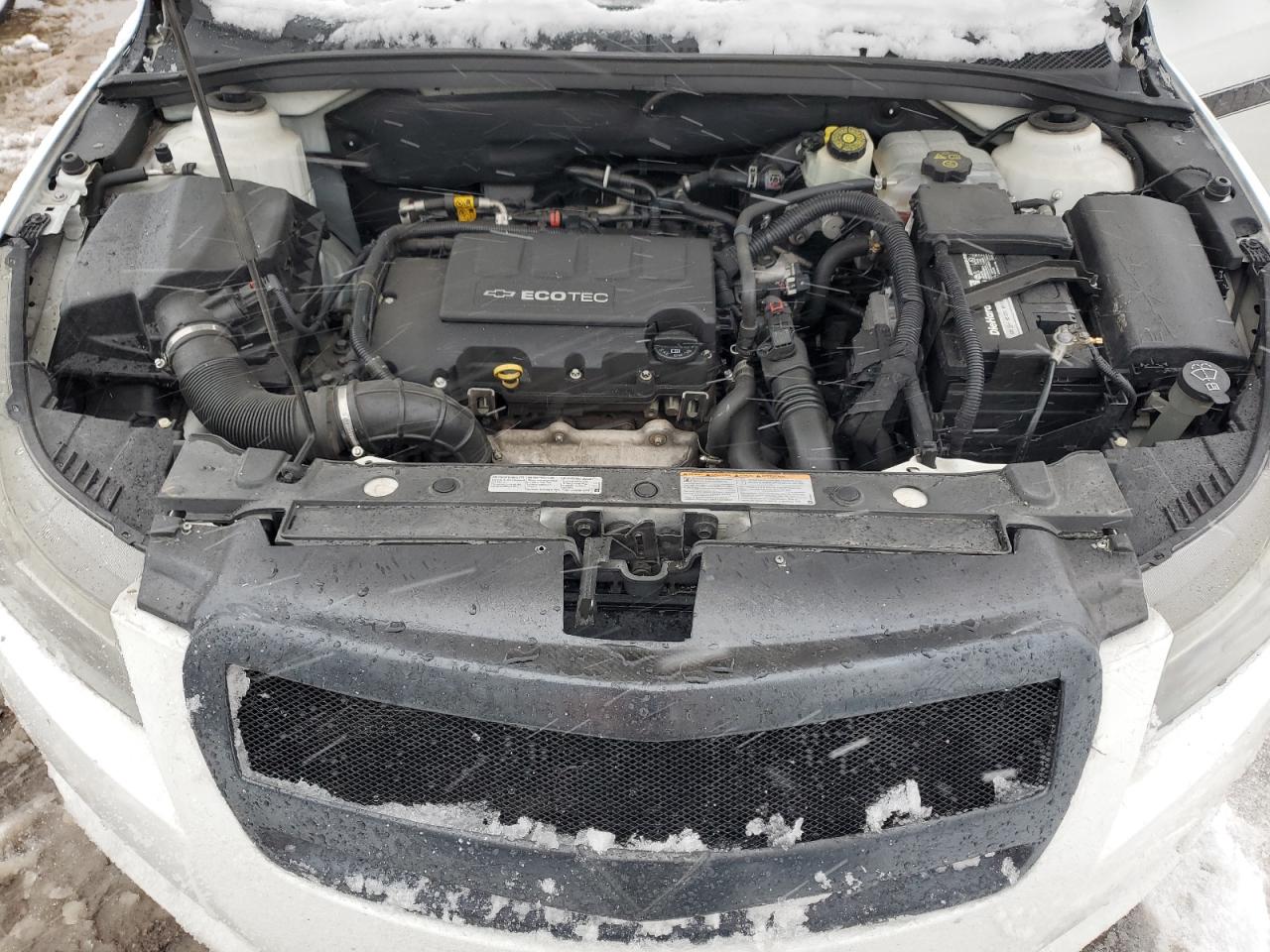 2014 Chevrolet Cruze - Image 11